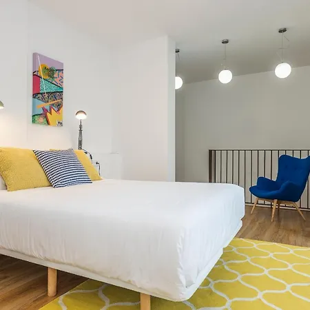 Appartamento Pop Art, Duplex Coqueto En El Corazon De Siviglia